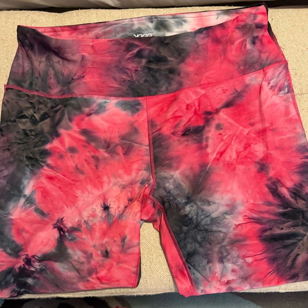 Tie-Dye High-Rise Women's capri - pink & Black